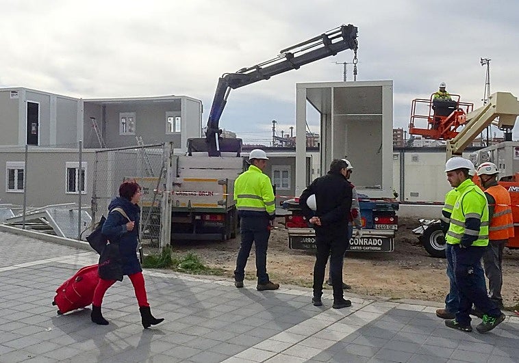 Ochenta casetas acogerán las oficinas y a los obreros durante la faraónica reforma de la estación de trenes